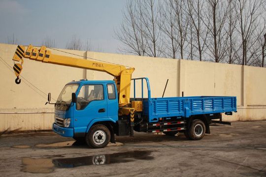 點擊查看詳細信息<br>標題：國四5噸隨車吊 閱讀次數：3812