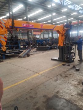 點(diǎn)擊查看詳細(xì)信息<br>標(biāo)題：3.2噸固定吊 船用吊臂 閱讀次數(shù)：3026