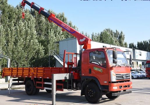 點擊查看詳細信息<br>標題：6.3噸東風隨車吊 閱讀次數：2193