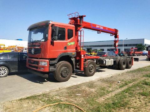 點擊查看詳細信息<br>標題：12噸前四后八隨車吊 閱讀次數：2139